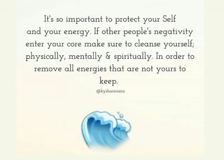 NathaleaM's tweet photo. I♥Me 
#protectself
#keepthepeace 
#selflove
#yourself then them
#yourenergy https://t.co/squxXo95ob