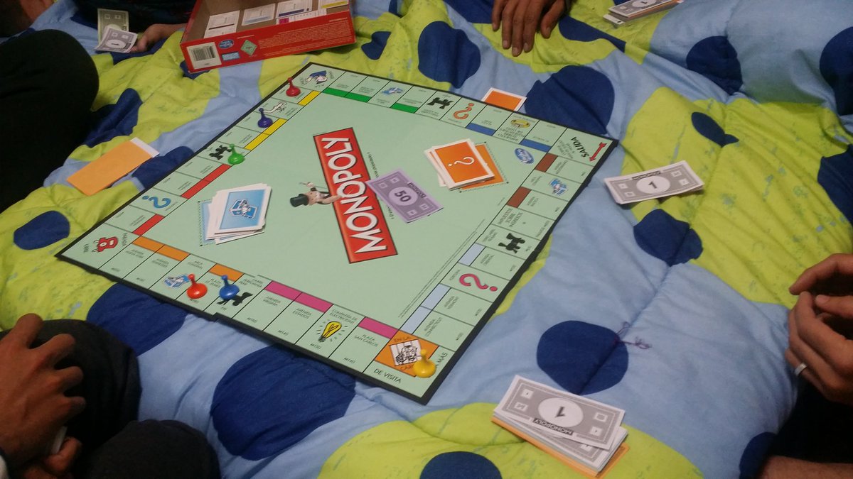 vicsuespin's tweet photo. #monopoli a los tiempos https://t.co/aPPD5qJruP
