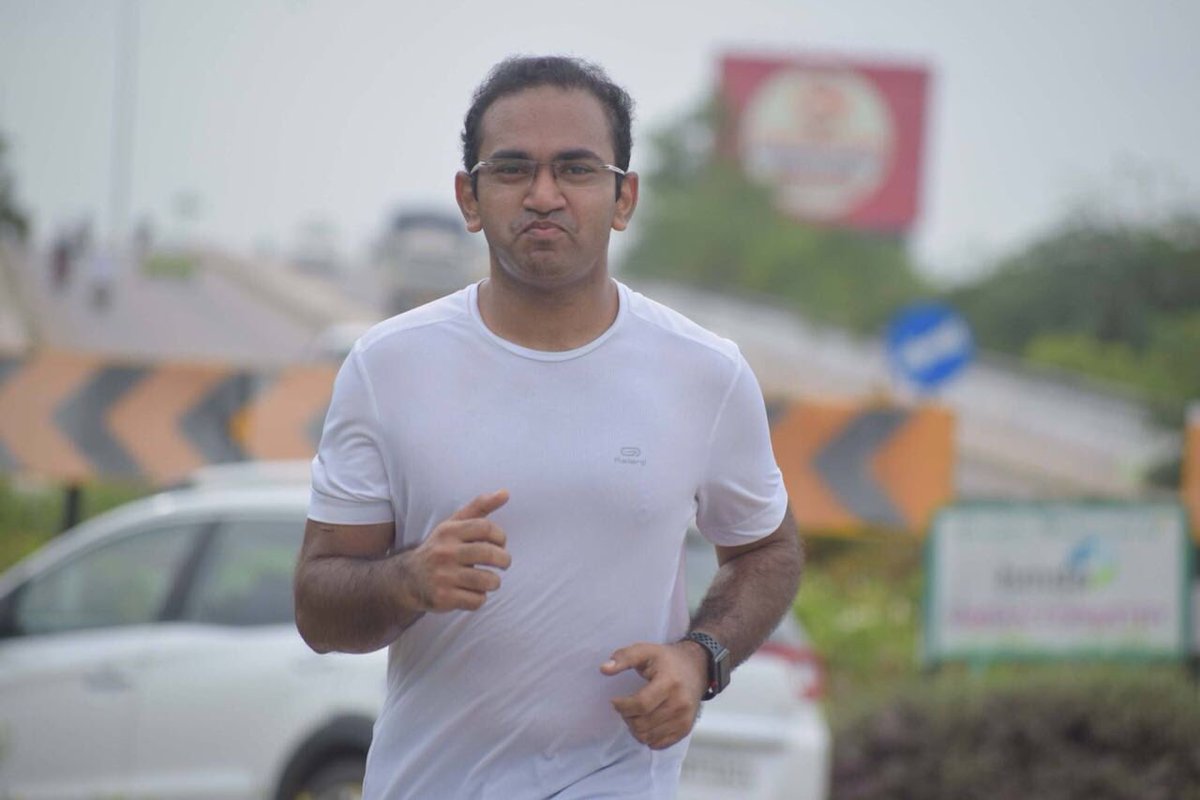 musharraf_ias's tweet photo. Amazing #30kSundayRun
Still Nostalgic ...
The #LightDrizzle before run
The #HungerHit @ 12k
The #WaterBreaks @ every 5k
The #HeartRate pumping up
The #MildSunshine @ 25K
The #LastIncline after 28k
& finally The #PostRunHigh
Thank you @hydrunners for making #HyderabadHealthy https://t.co/tWWcx5mg9i