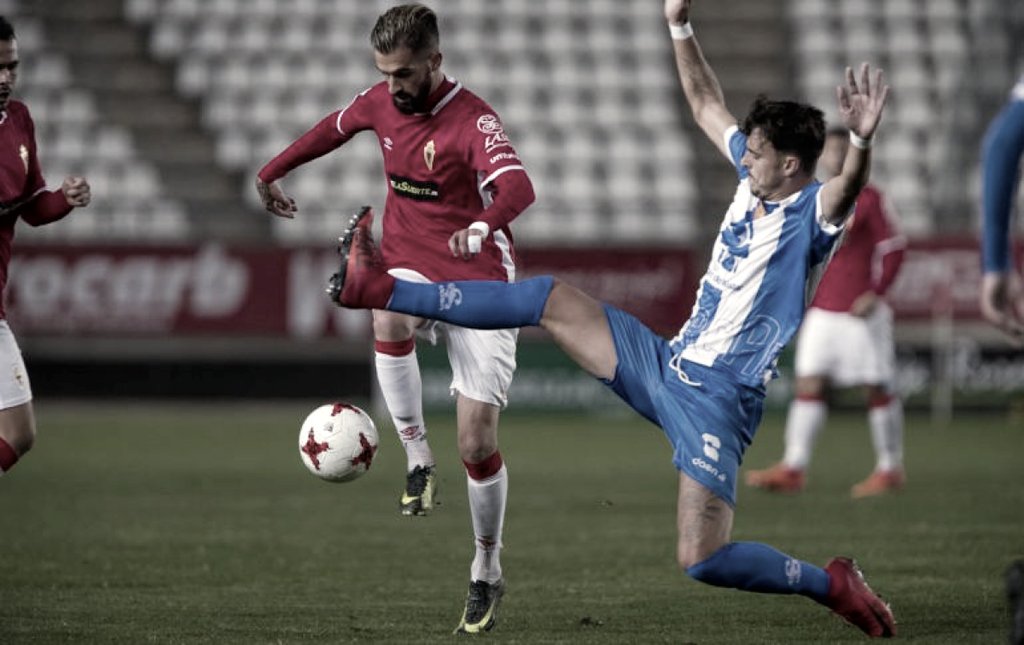 Ponfe_VAVEL's tweet photo. Fran Carnicer, undécima incorporación de la Deportiva | https://t.co/eWQAHDVADV | #SDP | https://t.co/qyuXNg1O5V