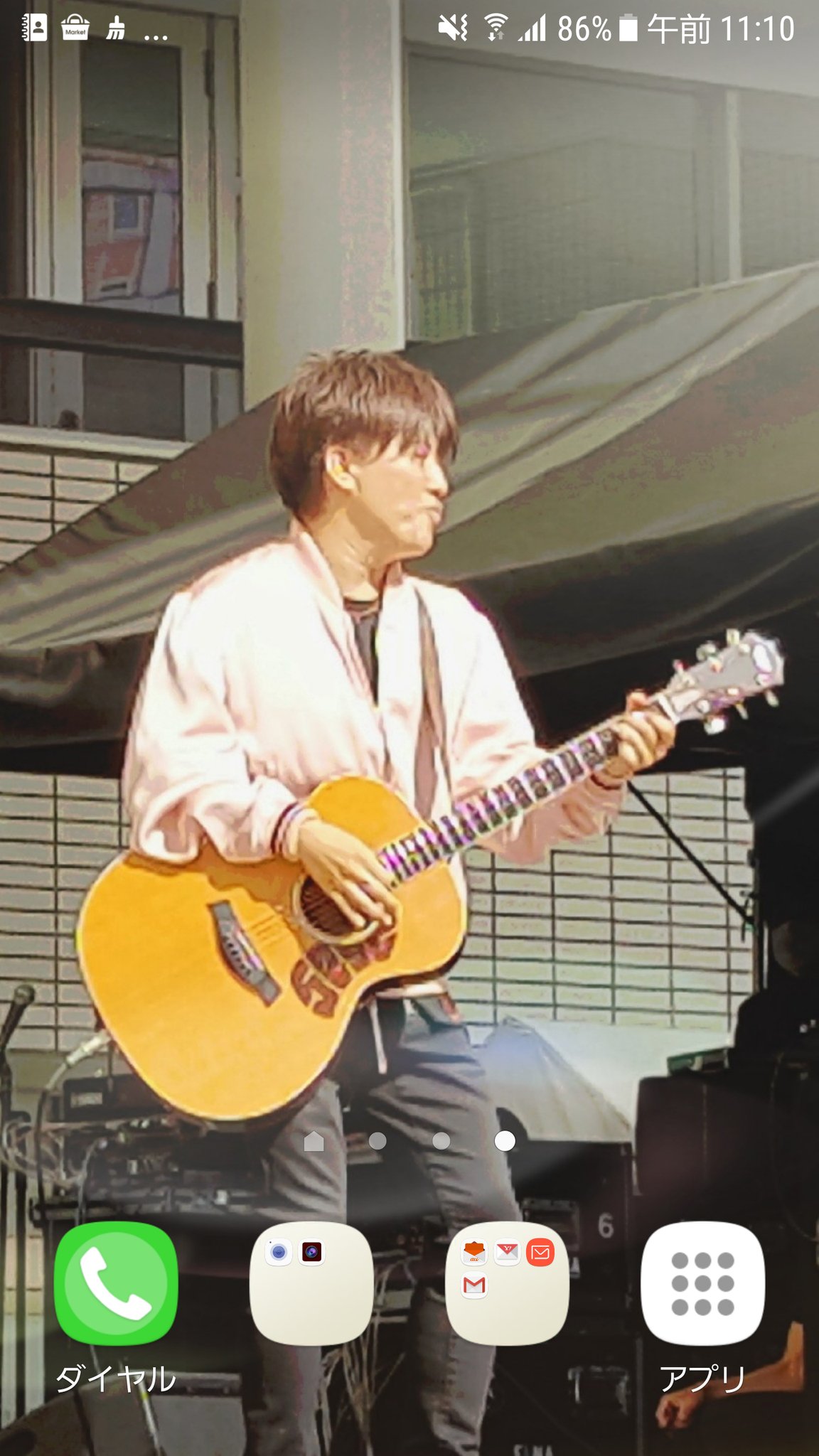 なお 僕はこれ ホームは コブクロ 天神の時の小渕さん コブファミの待受 T Co Nkcydnkraz Twitter