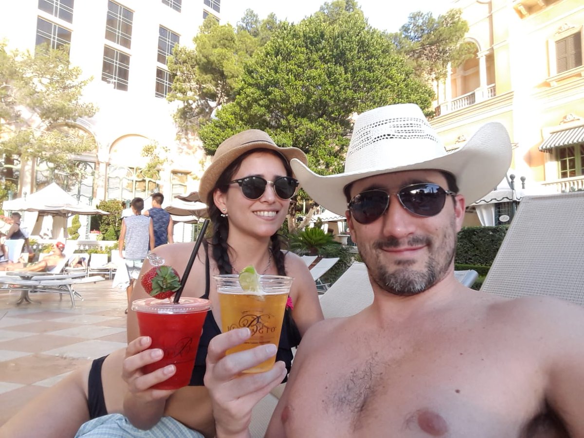 Desde El Bellagio, Las Vegas, salud!!!