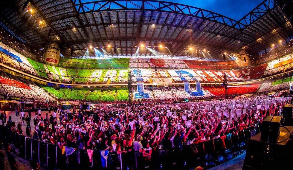 akamila_mendes's tweet image. やっぱりOnedirectionは史上最強のグループですね。
#8YearsofOneDirection 
#8YearsOfOneDirectionFromJapan