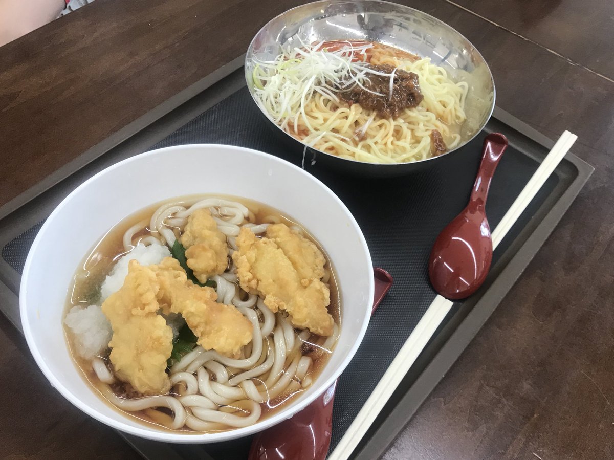 Mikko 姫路セントラルパーク内のレストランで涼麺フェア開催中 暑い中 涼しいレストランで食べる鶏天うどんはサイコーです