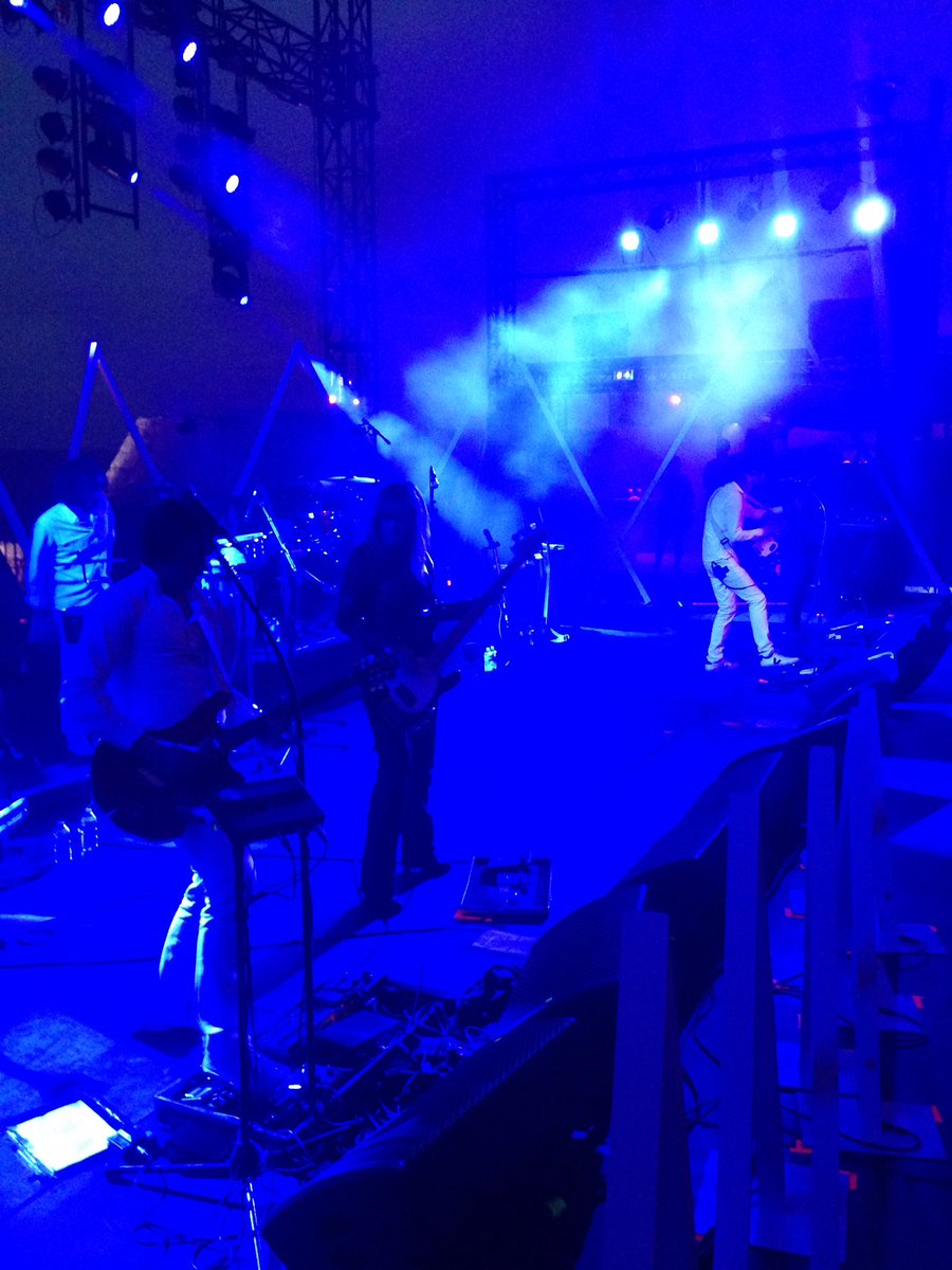 Rinôçérôse tweet media