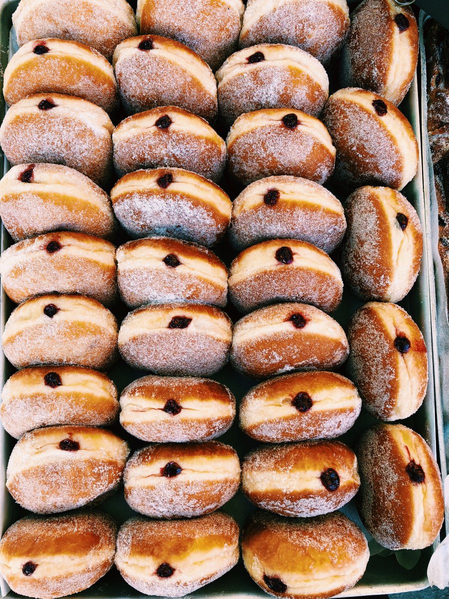 #MondayMotivation starting the week right with deliciously sweet doughnuts filled with raspberry jam made by <a href="/jimandjules/">Jim & Jules Big Adv</a> 😍