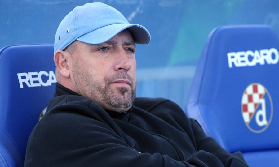 cafemontenegro's tweet image. #Pamić na klupi OFK Titograda
cdm.me/sport/fudbal/p…