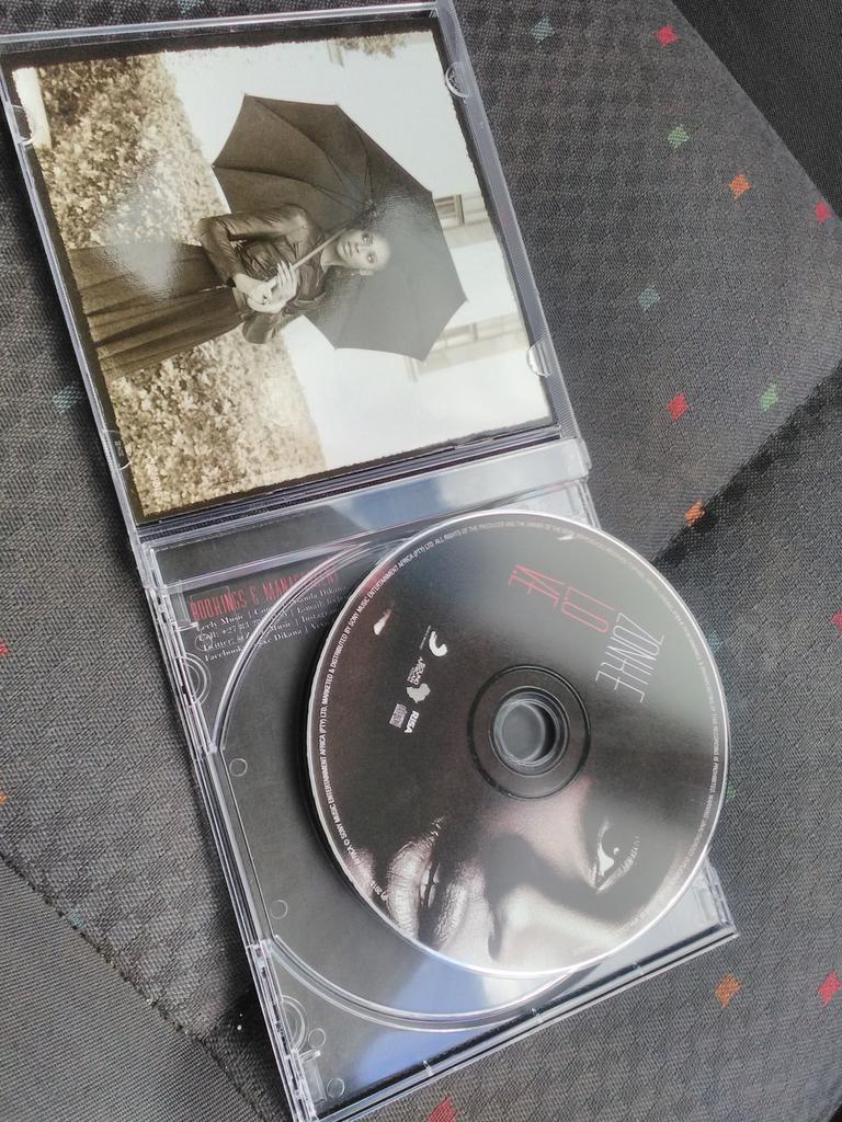 lkmalele's tweet photo. I had to , didn't have a choice, the music🎵🎵🎵 is just too good 👏👏👏 @ZonkeMusic https://t.co/xrNBDrQo2f
