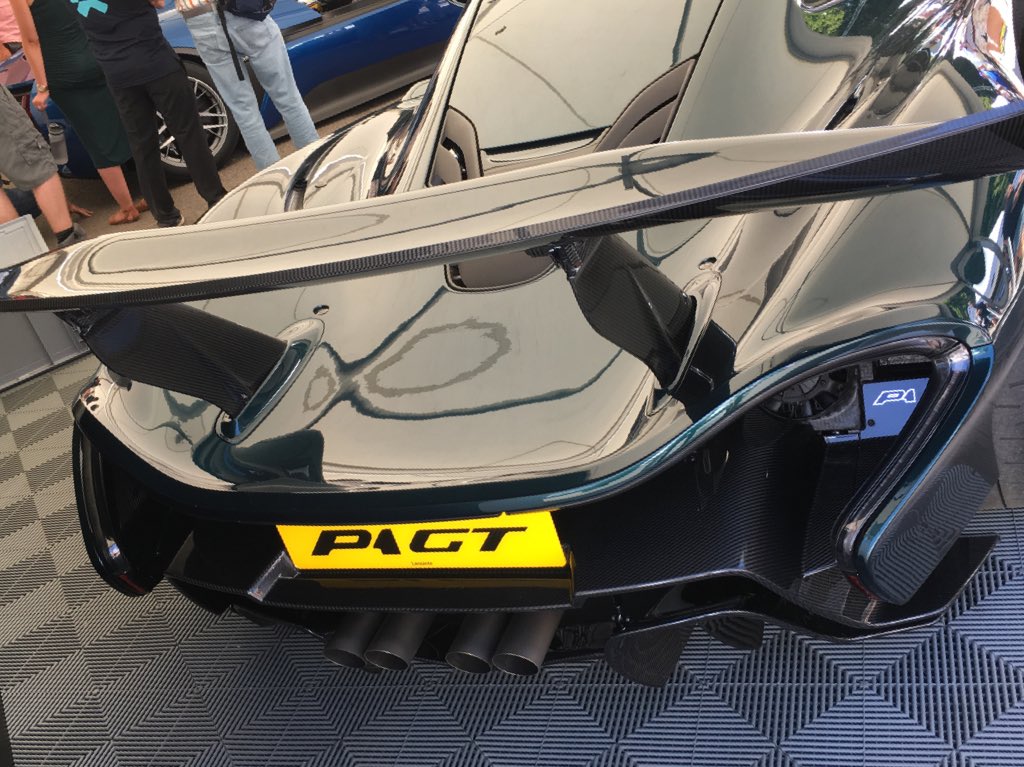 LoweyForSure's tweet photo. It’s only #McLarenMonday
#P1GT https://t.co/XzUCZOFmsw