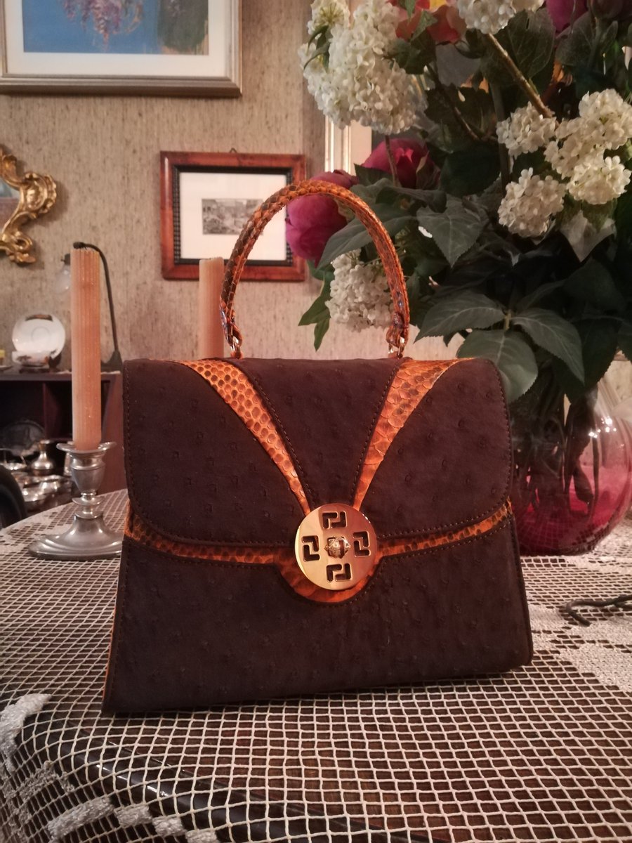 federicoprice.com/shop/
federico_price#pythonskin and #ostrichskin granny bag revival with Art Deco mood #madeinitaly with Love ❤️ #luxury  #paris #berlin #lisbona #igersrussia #handmade #italia #instagood