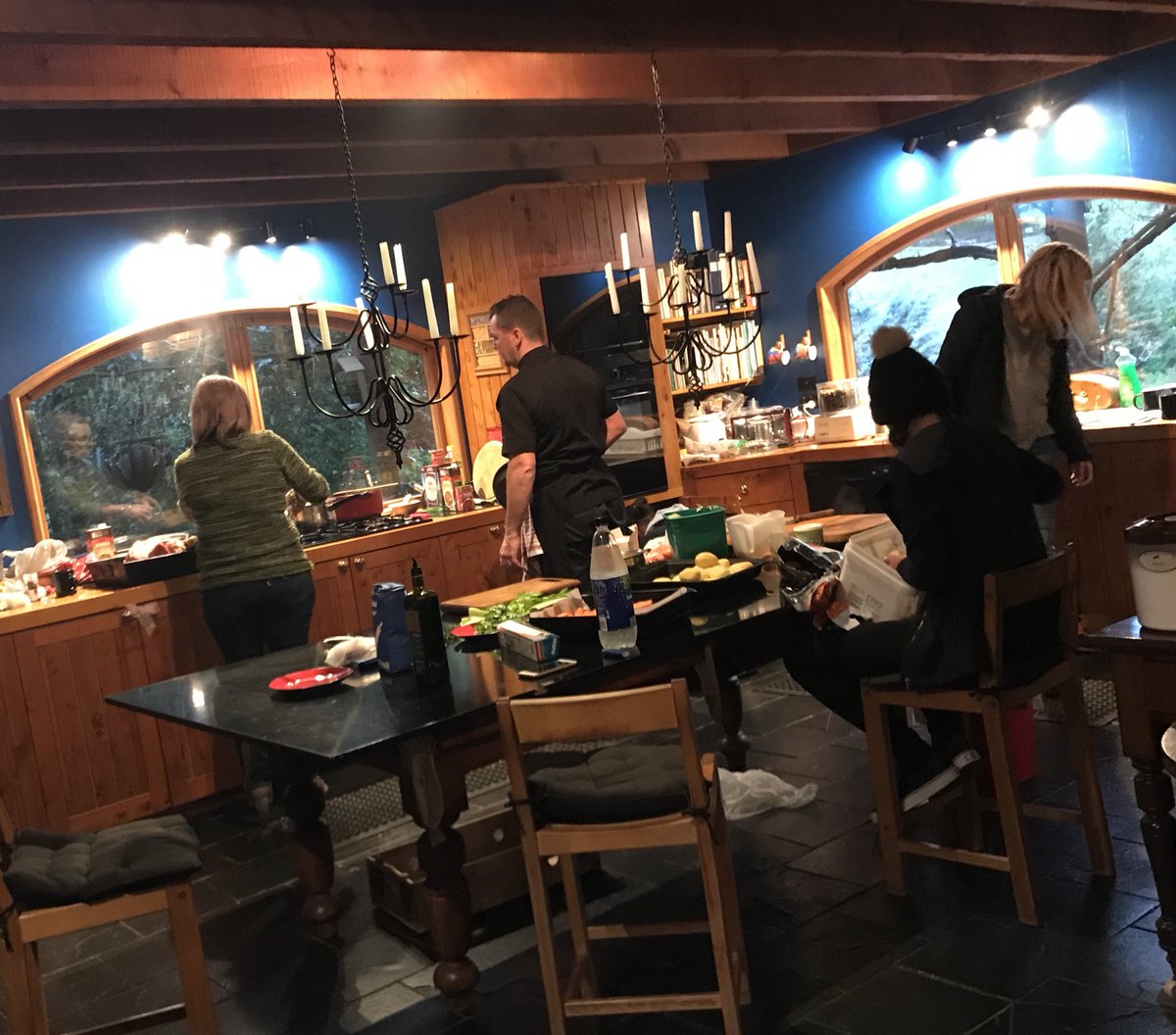 vicki_woods_au's tweet photo. Cooking school #Nelson #NZ w’a #MattDillow from #DeckCafe Lamb Shanks start to finish w’a #seifriedwines #zweigelt the grape originates in #Austria @luciahill @newietraveller @carolduncan @LindaDrummond @PereeW @bradjameswebb @nikolabowden https://t.co/mxojR7xGrh