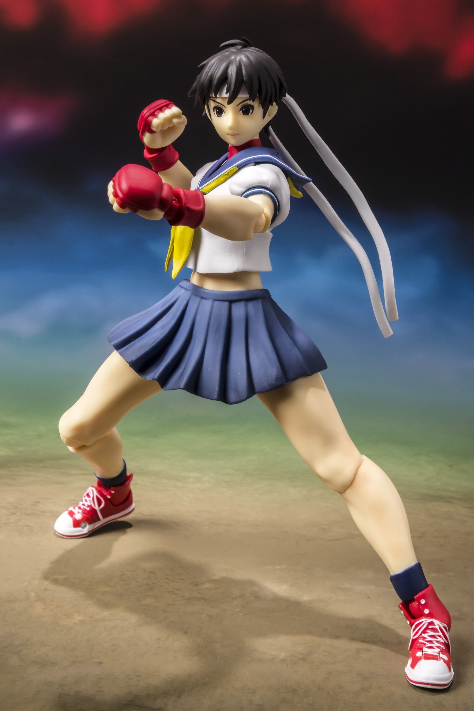 高瀬ゆうじ No Twitter S H Figuarts 春日野さくら アクションフィギュアなのにバランスの良い脚です T Co Blqfyxq2l6 Twitter