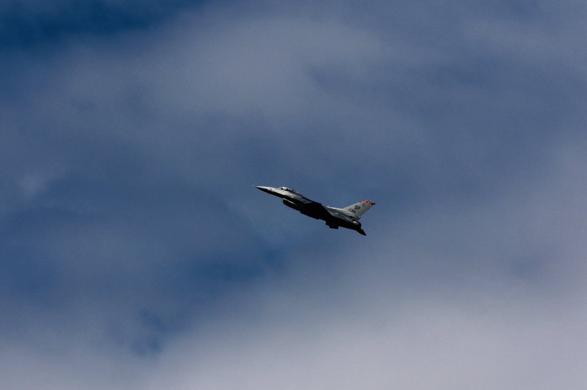 Sunspeed_'s tweet photo. A few shots sent in from one of our guests. Amazing! #FIA2018 #FarnboroughAirshow #Sunspeed https://t.co/OB2KAXbijj