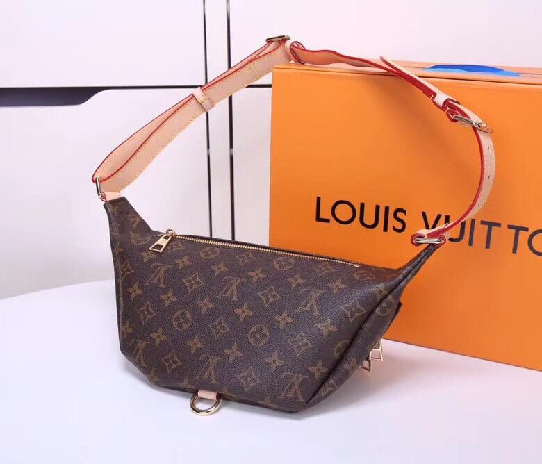 🏆뤼비이퉁 신상 허리백 🏆홍콩AAA
✔댓글이나  캡쳐한후 카톡
✔카카오톡ID👉 marlangrouge 
 #루이비통 #구찌  #에르메스 #프라다 #톰브라운 #입생로랑 #발렌시아가 #발렌티노 #몽클레어 #몽블랑 #보테가 #로렉스 #오메가 #신상 #명품패션 #수입의류 #가방 #시계 #맞팔