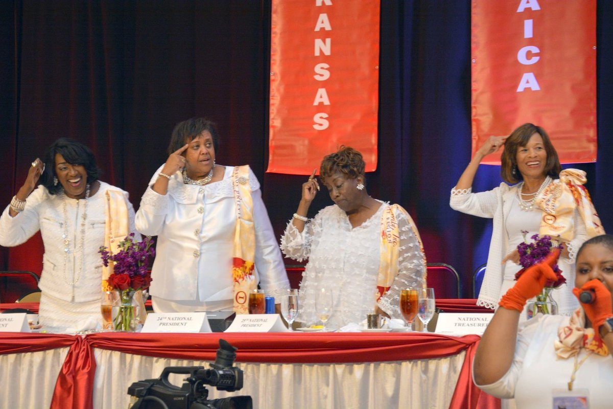 A fun picture of Delta leadership “thinking it over” during a Motown medley that included “Stop in the Name of Love.” #DST1913 #BlazingSouthwest #2018SWRC #DSTinBigD