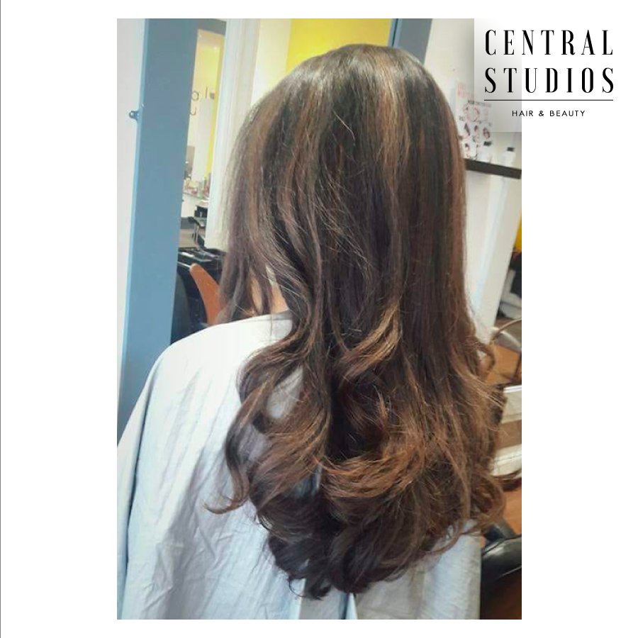 centralstudios2's tweet image. Gorgeous hair!😍
Contact us on 020 8343 2638 for inquiries.
#hairstyle #haircut #haircolor #hairstylist #hairstyles #longhair #instahair #hairdo #stylish #summer #summerfeels