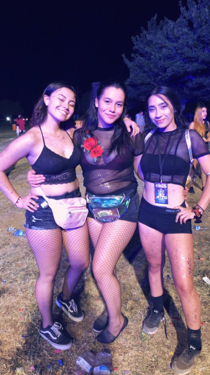 spinxllx's tweet photo. my babies 💓💓💓💓 @ElectricEMF https://t.co/7WcvTBD74z