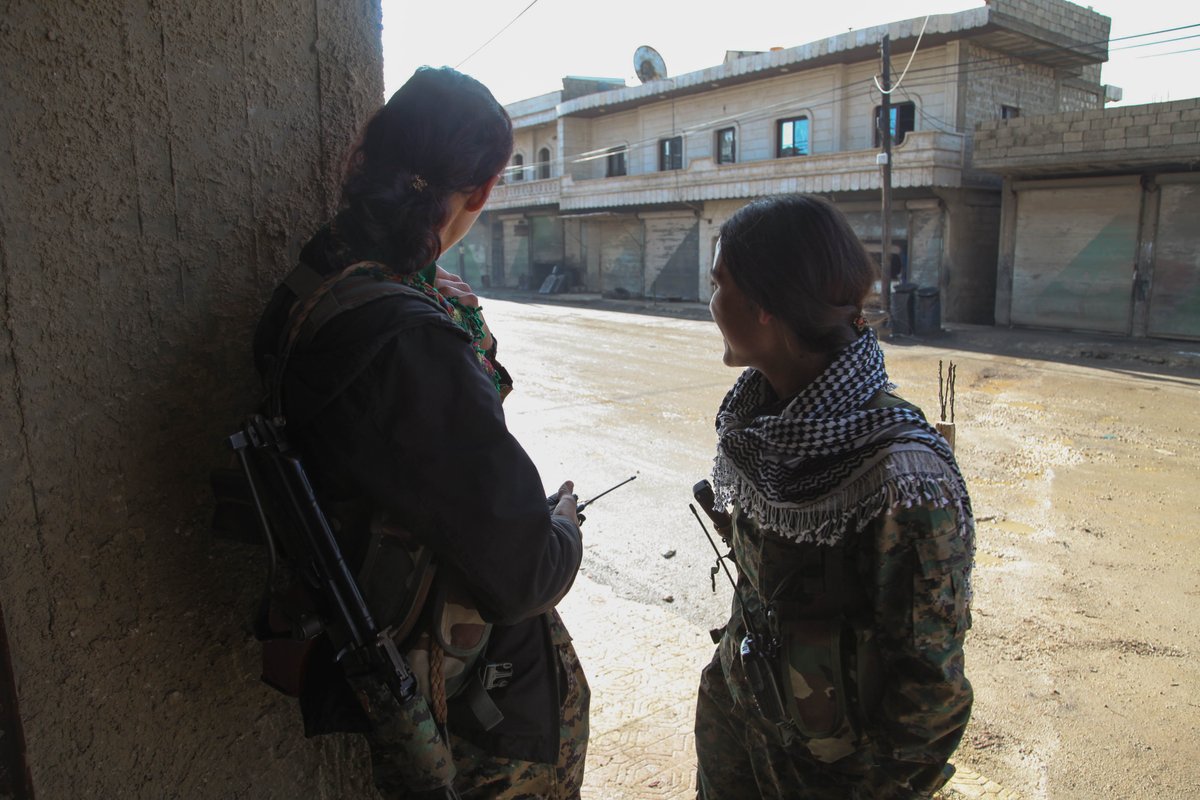 warcoresponted's tweet photo. MERHABA #YPG #YPJ #EFRIN #SYRIA!!! ROJBAS #KURDISTAN!!! AZADIYE TE!! COMES FREEDOM!! #GOOD_WEEK AND GOOD MORNING #WORLD!! https://t.co/3PEoEYopPK