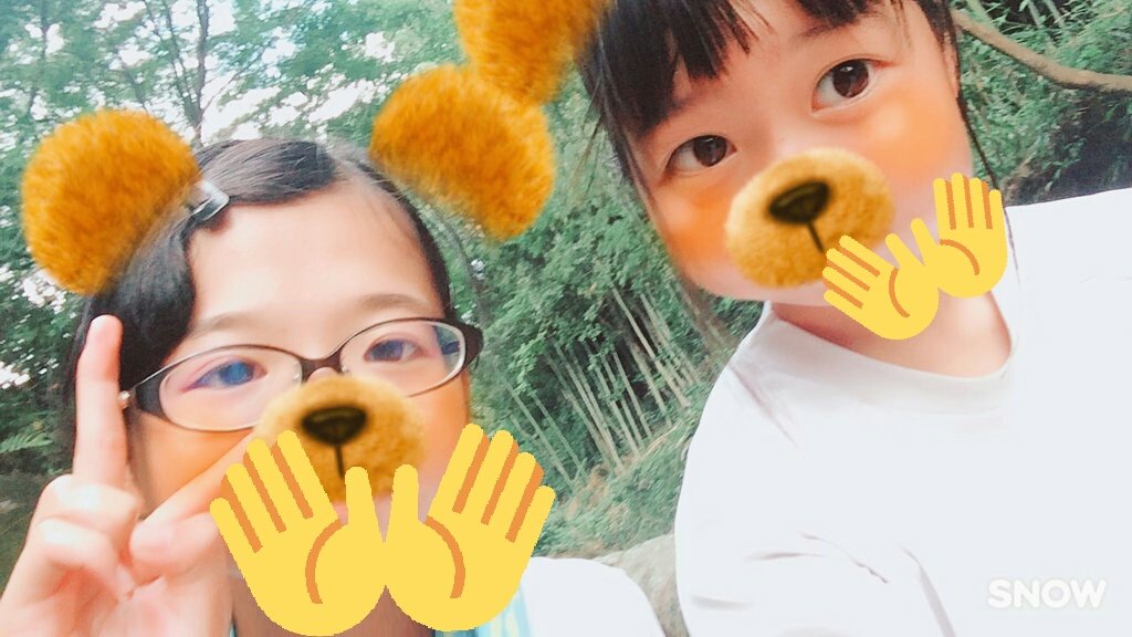 roba12031203's tweet photo. 今日は部活終わりにテニス部で川行った！����
ほんとに楽しくて仕方なかった！😳😳
みくとまりこ…w
引退前にいい思い出をありがとう(●´ω`●)

おとあ無事にチケット買えたね〜✌ https://t.co/5YpxizQXlI