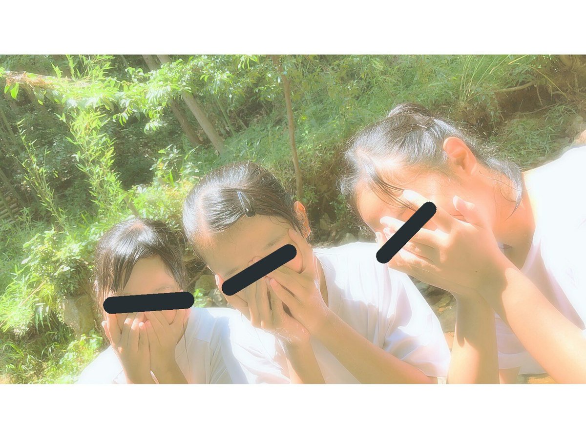 roba12031203's tweet photo. 今日は部活終わりにテニス部で川行った！����
ほんとに楽しくて仕方なかった！😳😳
みくとまりこ…w
引退前にいい思い出をありがとう(●´ω`●)

おとあ無事にチケット買えたね〜✌ https://t.co/5YpxizQXlI
