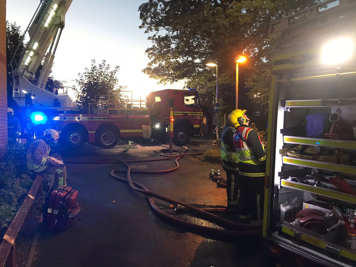 Rushmoor02's tweet photo. A few images from the roof fire attended by #GW02 #OnCall02 and other #TeamHants resources including @SurreyFRS last night #OneTeam @hfrs_control @Hants_fire https://t.co/oRm0UYzvlM