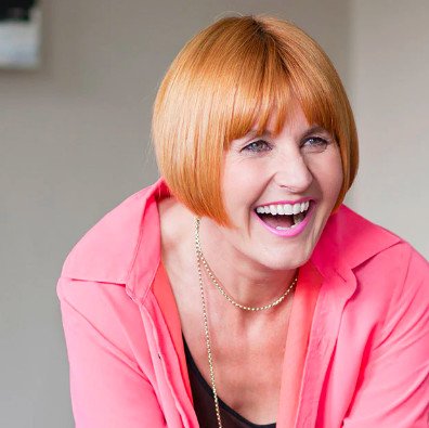 MakeItBritish's tweet photo. UK manufacturing and British-made brands in the news this week: @maryportas on the future of British business; @EEF_Insights survey paints positive outlook for UK manufacturing via @ZenootUK New Aston Martin factory

https://t.co/IbOaYFr0wx

#gbmfg https://t.co/Iw1wx5sNcz