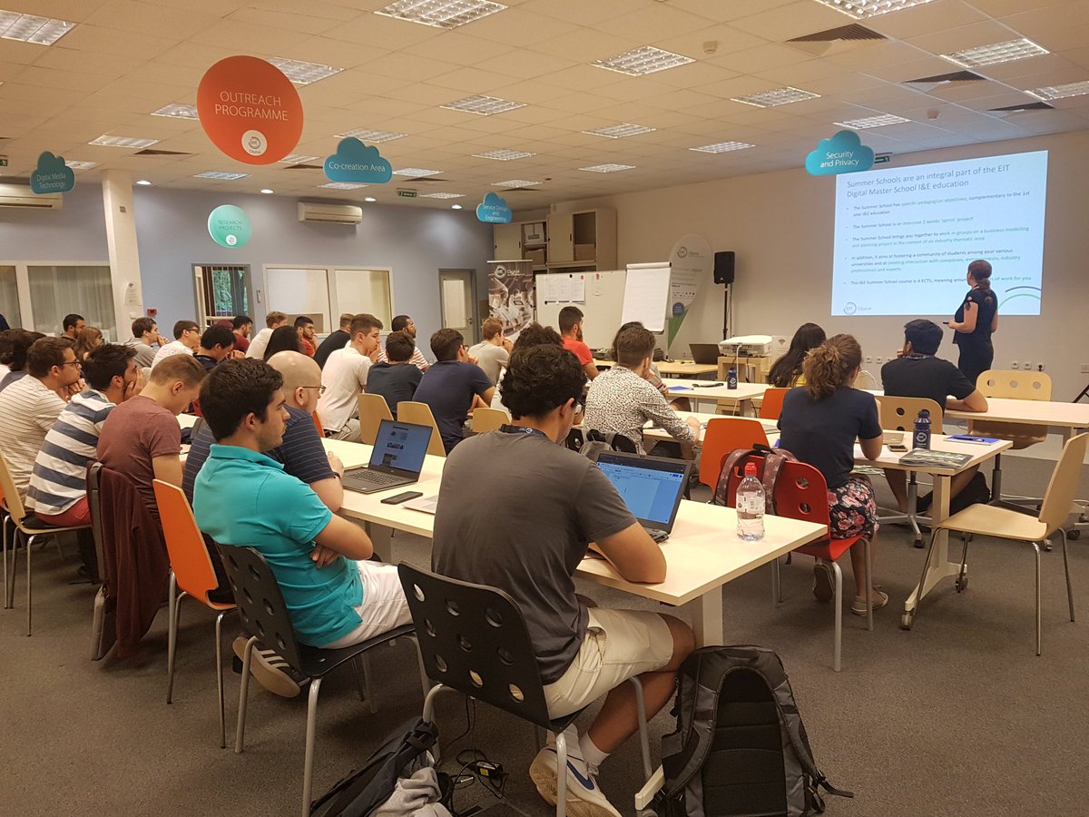 adamtarcsi's tweet photo. Barbara Hegyi, I&amp;E coordinator
#EITDigitalAcademy #digitalfinance https://t.co/35AKO0aXBJ