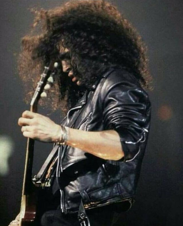 HAPPY BIRTHDAY SLASH!!!Thanks for helping me to overcome the most difficult moments, for making me smile when happiness could not really talk,all this with your music, with that guitar, the magic guitar as I call it!🎸Thanks, thanks so much🤘🏻🎩🎉❤️<a href="/Slash/">Slash</a> <a href="/gunsnroses/">Guns N' Roses</a> #Slash
