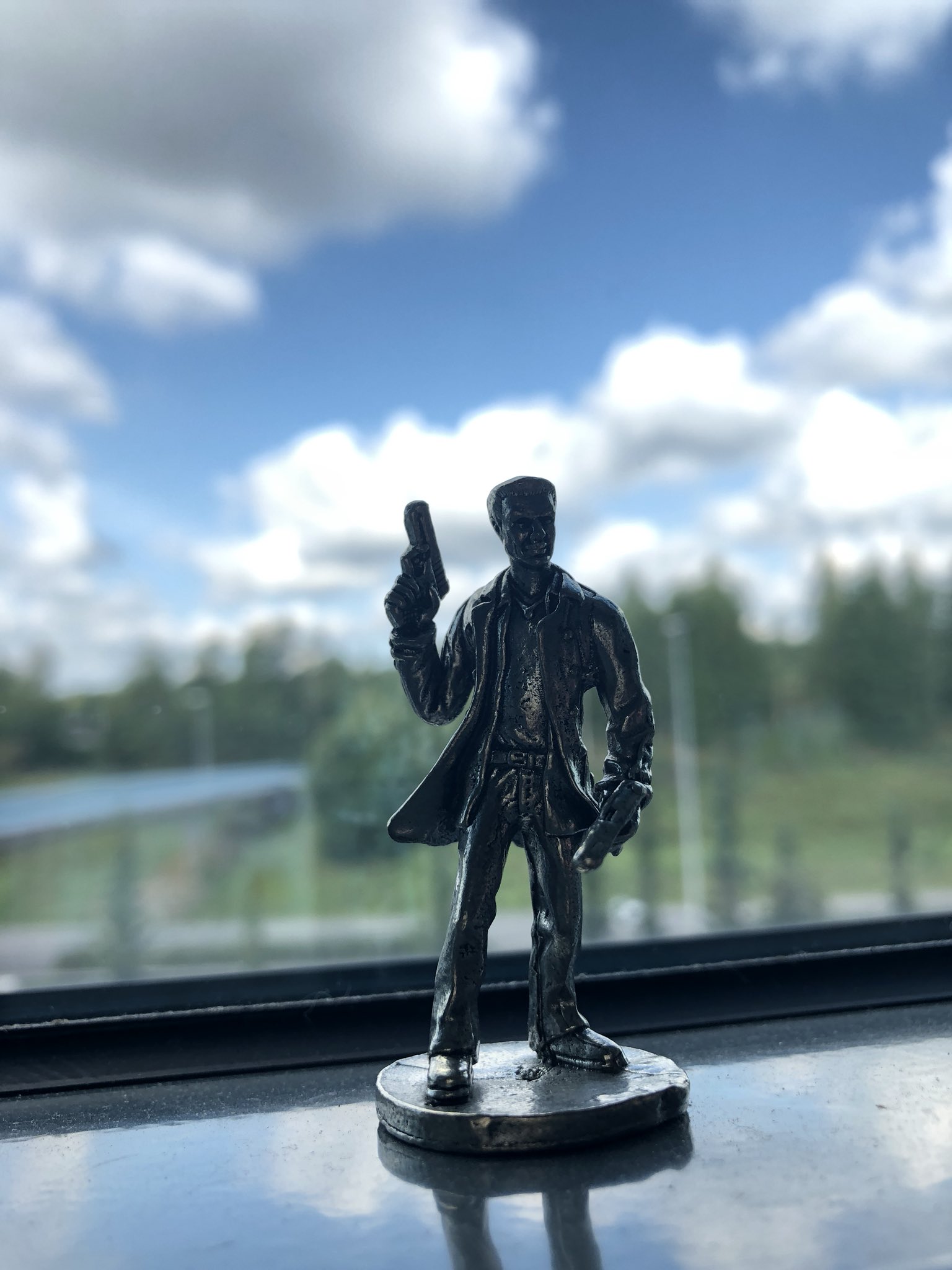 Remedy Entertainment Maxpayne Introduced The Concept Of Bullet Time And Today We Re Celebrating 17 Years Since The Game Was Released Max Payne 1 Came Out July 23 01 T Co Gayxaxhfzy