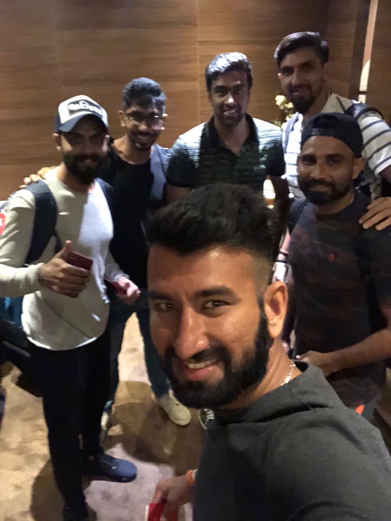 cheteshwar1's tweet photo. All set to take on this test! ✈ @ashwinravi99 @imjadeja @ImIshant @Jaspritbumrah93   @MdShami11 https://t.co/W0lNX9Fib9