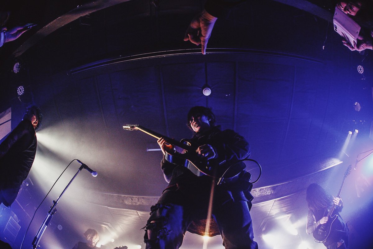 IogJirometal's tweet photo. 昨日はIOG活休ライブありがとうございました！
対バンもお客さんも熱過ぎて普段感情が死んでる僕(？)も思わず熱くなってしまいました！🤘

IOGは一旦お休みしますが、今後は個人的に作曲やギターRECの仕事を頂いてて近々発表できるものもあるのでそちらを頑張っていく所存！
乞うご期待系で！ https://t.co/4SHbVDTfQA