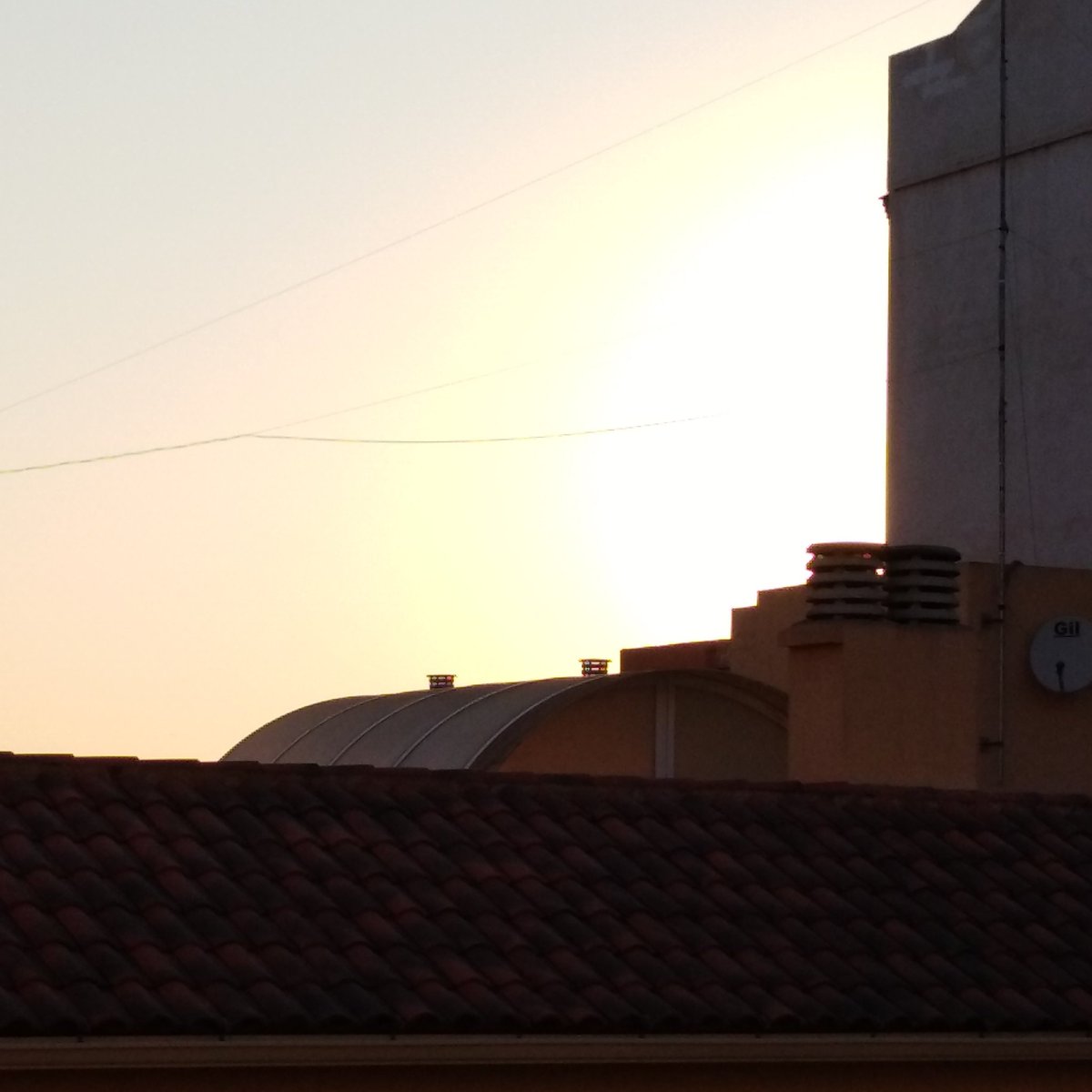 Tras el descanso del sol este lunes regresa y esperemos que para quedarse toda la semana #amanecer #comarcahortanord #Valencia #Verano2018