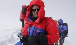 Groot respect voor Paul Hegge, voormalig Voka directeur, die als eerste Belg de Killer Mountain beklom. eerder reeds de Mount Everest... straffe gast!