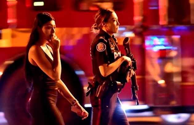 Two dead, 13 injured in downtown Toronto shooting: bit.ly/2JMXx6Z https://t.co/4MWWOLU2oQ