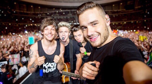 shinesmyrk's tweet image. Nothing changed, we are still here. 
I’m missing my babies so much. ❤️😩
#8thYearsOfOneDirection