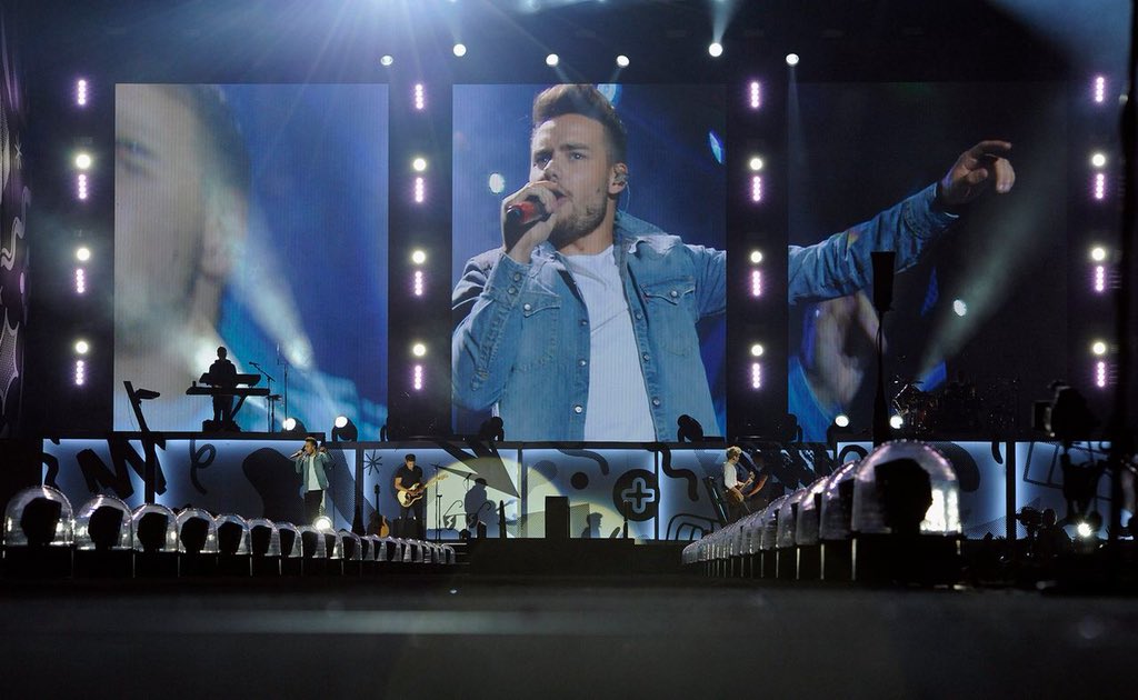 htbhhanbin's tweet image. The band that I first stanned One Directions 8th Anniversary is today. #8yearsOneDirection 
@NiallOfficial @Harry_Styles @LiamPayne @Louis_Tomlinson I love them so much. ❤️❤️❤️❤️