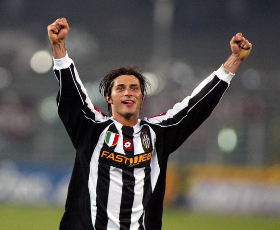 One of my favorite Juventus players ever. Happy Birthday Alessio Tacchinardi. 