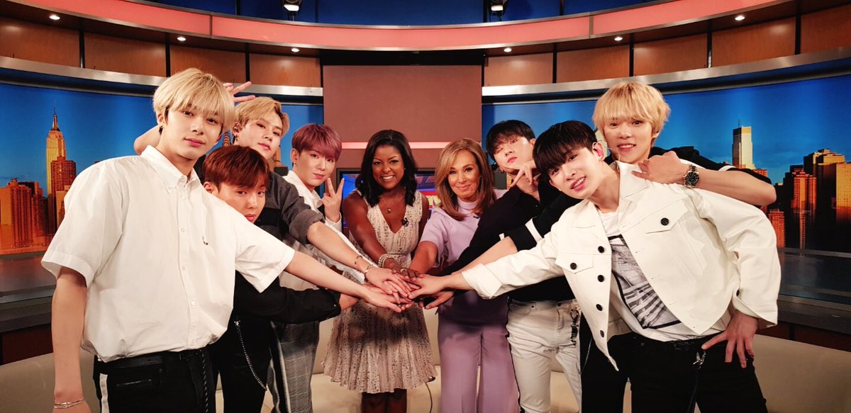 [#MONSTA_X]
#몬스타엑스 #굿데이뉴욕
#GoodDayNewYork 
#MONSTAXonGDNY
LIVE 방송 종료✔️
@Fox5ny @rosannascotto @loristokes