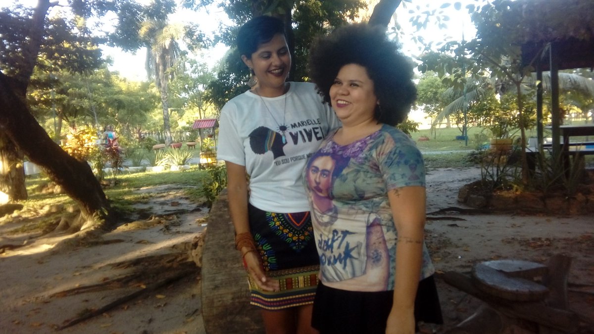 kekepsol's tweet photo. Bastidores das fotos do nosso ensaio sábado!
Keké pré candidata a deputada federal - PSOL
Mulheres na Política! 🌞💪🏾
Uma de nós!
#psol
#umadenos
#mulheresnapolitica
https://t.co/9uvFUfZPcp https://t.co/IHSknHX0tw