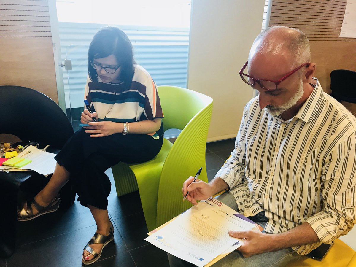 HUMANFdn's tweet photo. Analisi del contesto: e’ da qui che parte il lancio di un’organizzazione. Il secondo passo e’ l’analisi degli stakeholders: individuare i loro problemi, sceglierne il principale e trasformarlo in obiettivo. A #PugliaSocialeIn le basi della Teoria del Cambiamento. #23luglio #socin https://t.co/hjAkaXFIAY