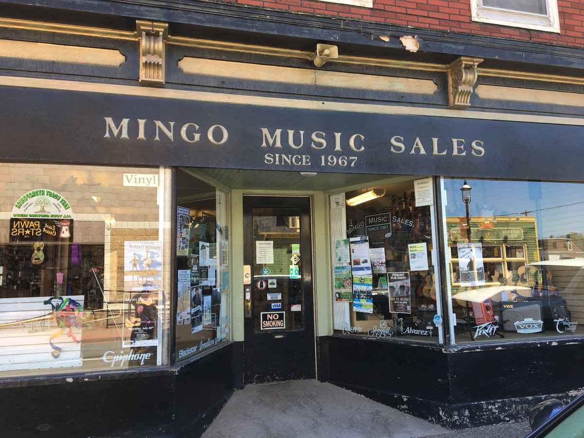 🚨NEWS ALERT! 🚨
You now have 4 options to pick up a Weekend Camping Pass in person! 
Antigonish - MacKinnon's Pharmasave
New Glasgow - H&amp;R Music 
Truro - Mingo's Music 
... or the good ol' LBR! 🎫🎉🎪
#BlacktopBall2018