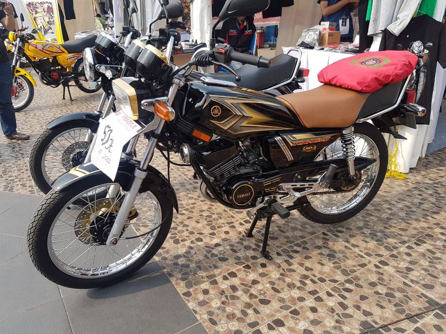 detikcom's tweet photo. Yamaha RX-King, Dulu Motor Jambret Sekarang Diincar Maling https://t.co/4QUhXV2G9y via @detikoto https://t.co/k5Mg23I6n9