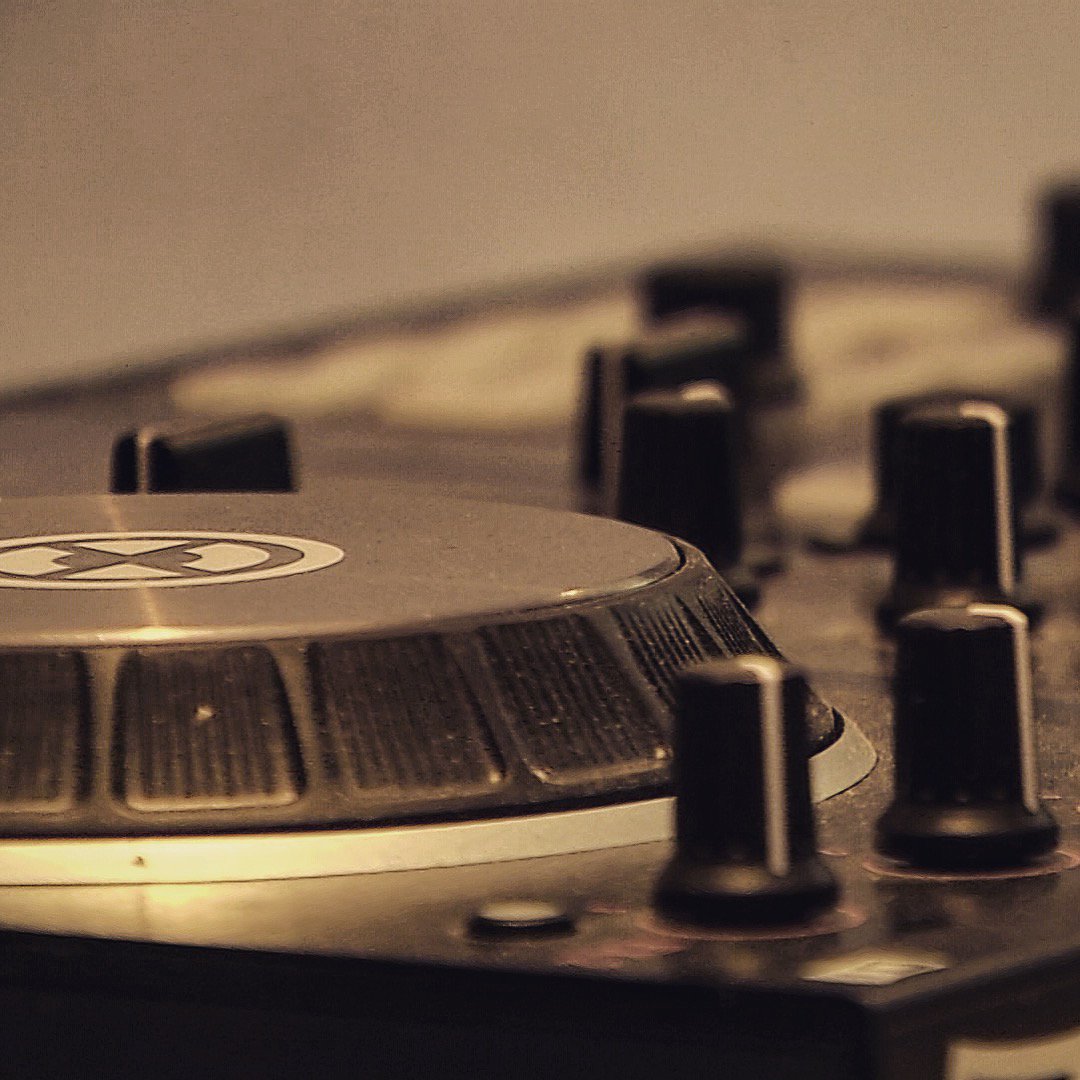 Ce soir, reportage syr deux frères et artistes forbachois aux tonalités pop-rock !
#TV8MoselleEst #MoselleEst #TV8ME #France #Forbach #info #music #pop #rock