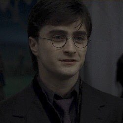 Happy birthday daniel radcliffe!! thank you for making our childhoods magical, I love you so much    