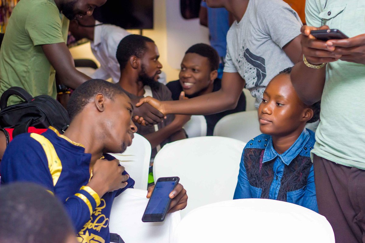 forLoopIbadan's tweet photo. New friends were made, old friend met again and we all learnt new things TOGETHER. #DeveloperParapo #forloop #IbTech https://t.co/Fha8htfihQ