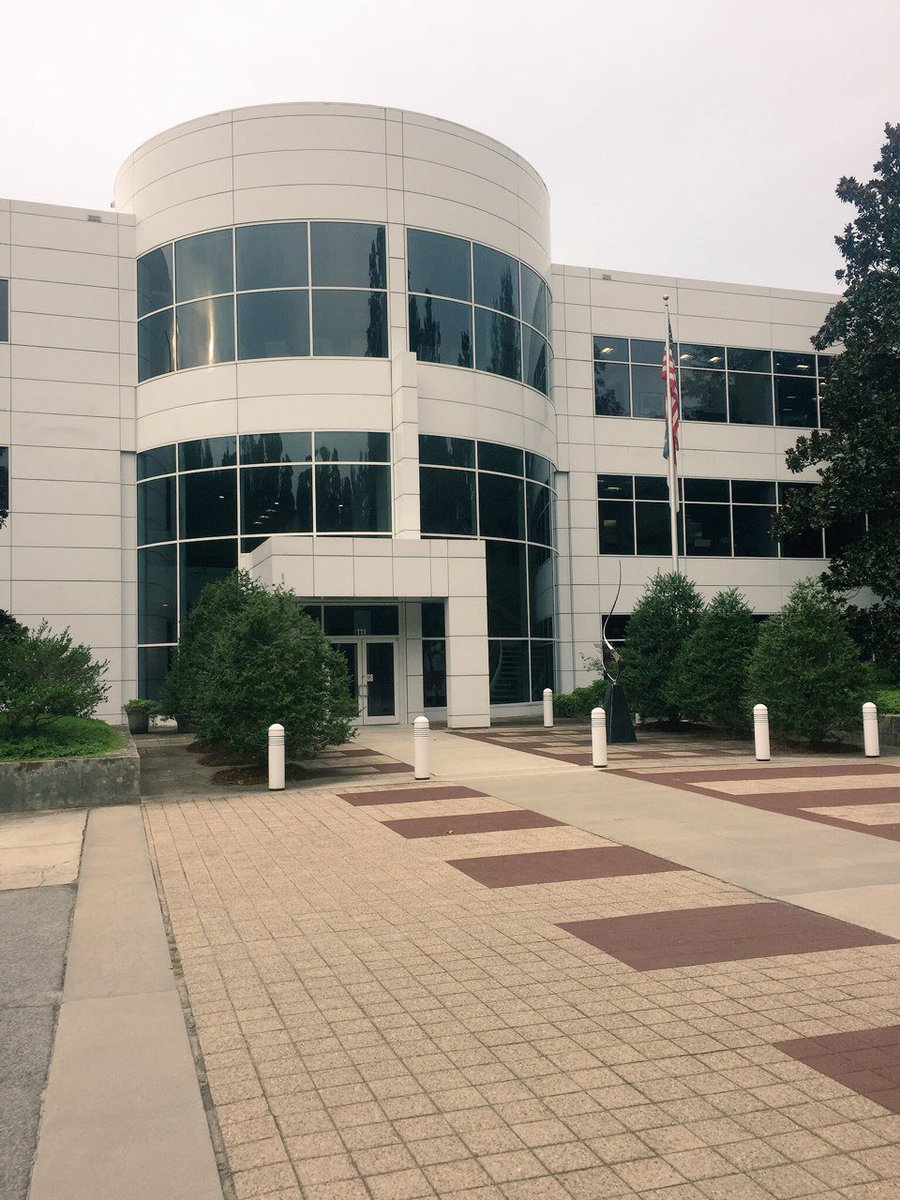 Nathalie_Ludwig's tweet image. Warning: Kinder Teacher Enters the &quot;Real World&quot;
#18KFPD #wzrdpd #kindersCAN #ICAN #innovate4littles #growthmindset nathalieludwig.wordpress.com/2018/07/23/war…