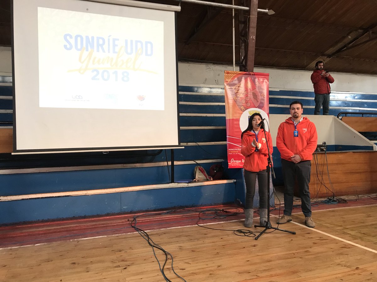 dcontesse's tweet photo. Alumnos @UDD_cl lideran Sonríe UDD en Yumbel haciendo un gran trabajo. @RP_UDD https://t.co/8YMsgVmmML