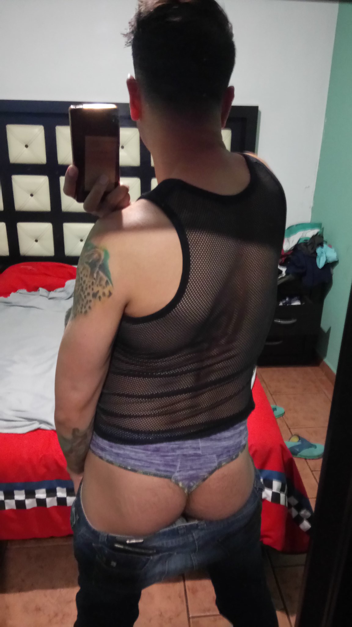 Chico en calzones on sale