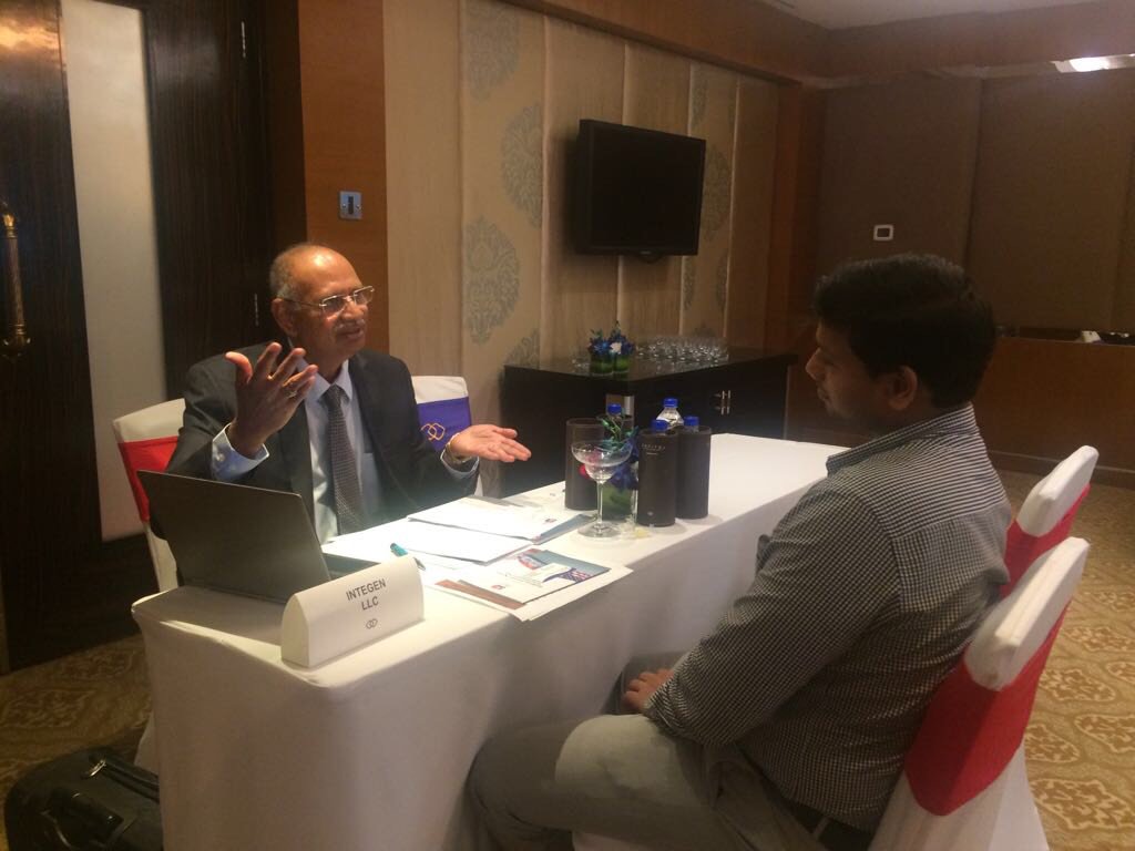 USCSIndia's tweet photo. Dynamic U.S. medical companies on the #CSHealthcareExecutiveService program connect with prospective Indian partners in Mumbai. https://t.co/15ufwY6YXX