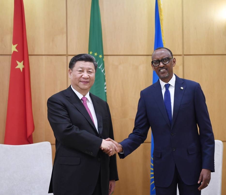 apvrwanda's tweet photo. Perezida Kagame yakiriye Jinping w’u Bushinwa muri Village Urugwiro https://t.co/OIKwt0BCS7 https://t.co/9Pu54wcm7H